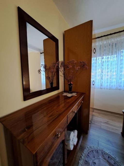 Quiet, Cozy, Luminous Apartment Tirana Buitenkant foto